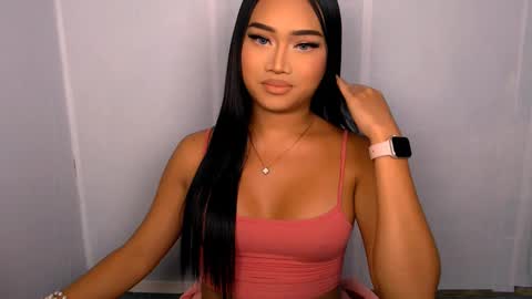 Snapshot of laurenfox16 chatting on 10.09.25 chloe3 online show from 10.09.25