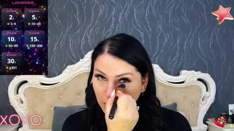 Snapshot of laurenjenssen chatting on 01.26.25 Laura online show from 01.26.25