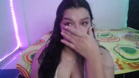 Snapshot of laurenkenner28_ chatting on 03.10.26 laurenkenner28_ online show from 03.10.26