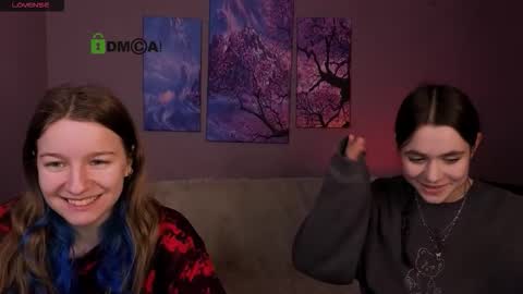 Snapshot of laurenmurrr chatting on 02.07.26 Laure online show from 02.07.26