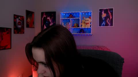 Laure online show from 04.29.26