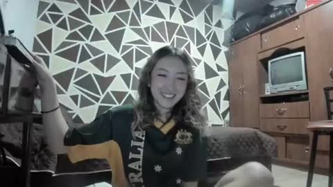 laurenn_111 online show from 06.24.26