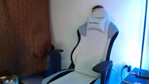 Lauren online show from 12.11.24