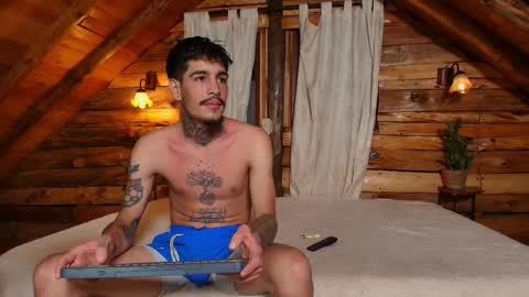 Lauren and Cristopher online show from 02.01.26