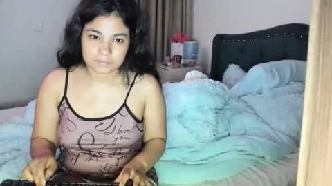 daniela angel     online show from 04.16.26