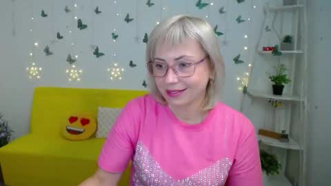 Snapshot of laurenwishy chatting on 03.14.26 Lauren online show from 03.14.26