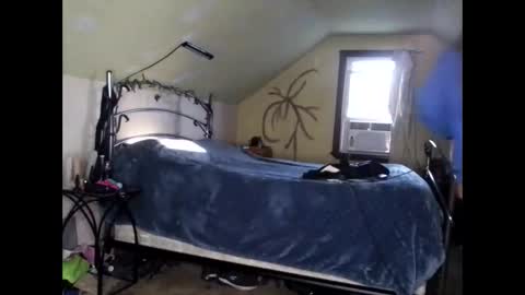 Snapshot of laureybabe44 chatting on 12.13.24 Lauren online show from 12.13.24