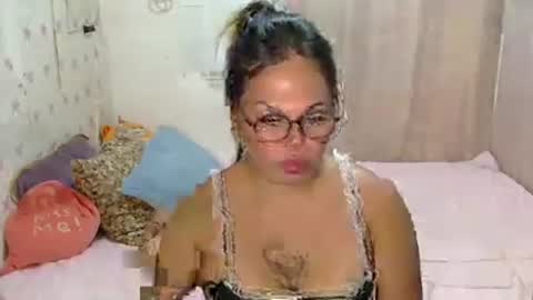 Snapshot of laurice_hooter69 chatting on 07.12.26 Dallas Hooter Edmonson online show from 07.12.26