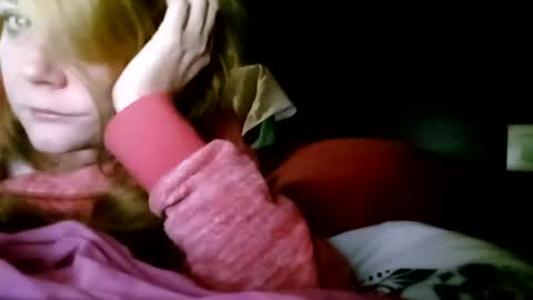 Snapshot of lauriehotxxx chatting on 02.01.25 lauriehotxxx online show from 02.01.25