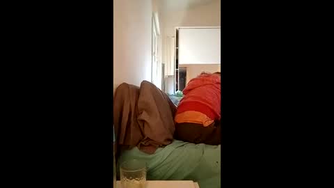 Snapshot of lauriehotxxx chatting on 02.20.26 lauriehotxxx online show from 02.20.26