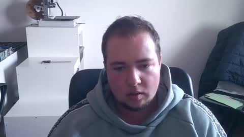 Snapshot of laurin_ftm chatting on 11.11.25 laurin_ftm online show from 11.11.25