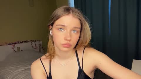 Bella online show from 03.06.26