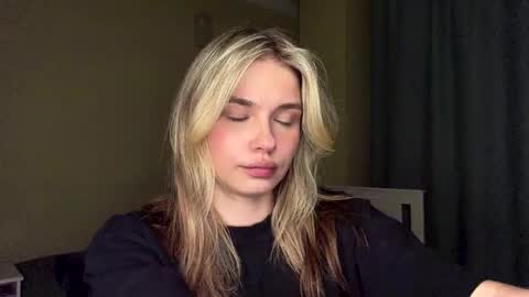 Bella online show from 04.29.26
