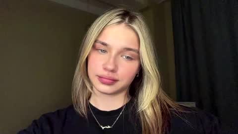 Bella online show from 04.30.26