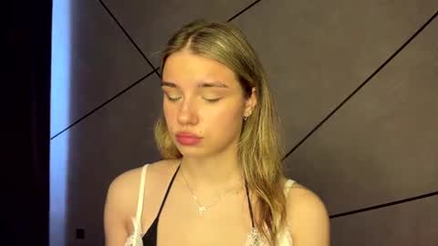 Bella online show from 06.09.26