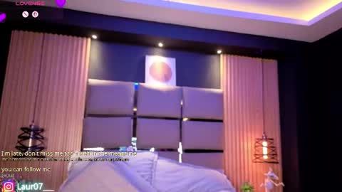 Lau Roberts online show from 07.07.26
