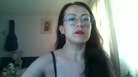 Laury  online show from 04.04.26