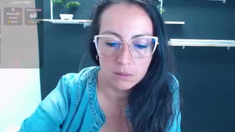 Laury  online show from 06.26.26
