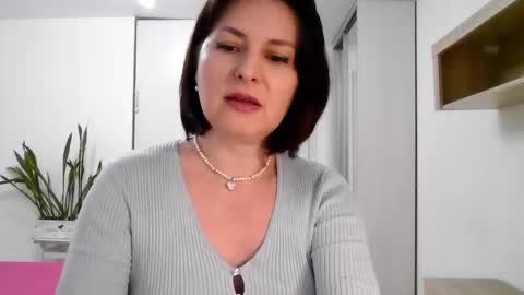 Diana  online show from 11.06.25