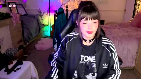 Lavenderrzz online show from 04.26.26