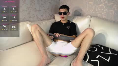 Snapshot of lawford_mike chatting on 12.31.24 Mike online show from 12.31.24