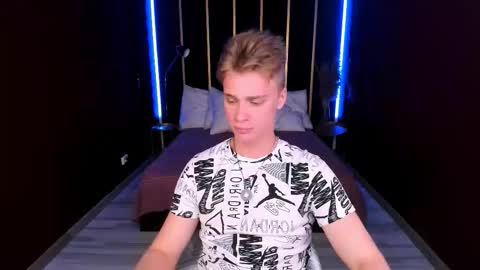 Lawrence online show from 10.06.25