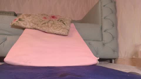 Lay Madison  online show from 02.03.25