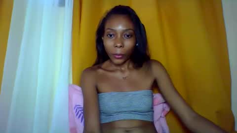 layannek online show from 12.22.25