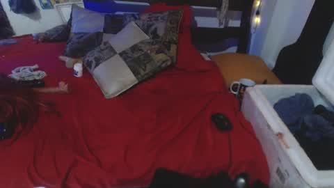 Snapshot of laye19 chatting on 03.01.25 Laye19 online show from 03.01.25