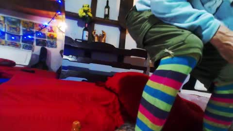 Snapshot of laye19 chatting on 03.02.25 Laye19 online show from 03.02.25