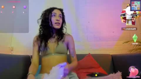 Snapshot of layla_707 chatting on 01.11.25 Layla online show from 01.11.25