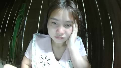 layla_999 online show from 04.11.26