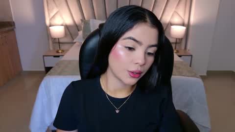 Layla Breezee online show from 07.18.26