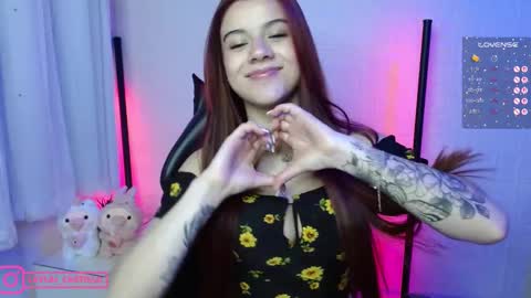 Layla online show from 03.11.25