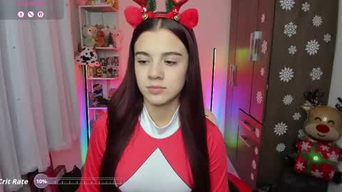 Layla online show from 11.30.25