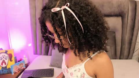 Snapshot of layla_clarke chatting on 09.16.25 layla_clarke online show from 09.16.25