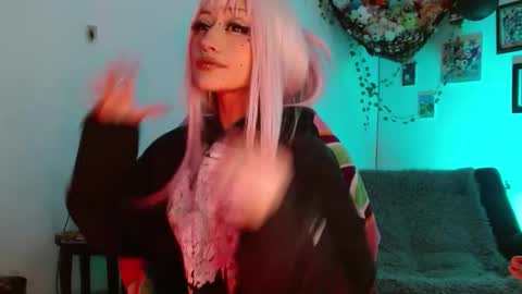 Snapshot of layla_quinn chatting on 02.23.26 layla_quinn online show from 02.23.26