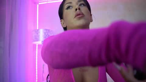 Snapshot of laylacruz chatting on 02.05.26 laylacruz online show from 02.05.26