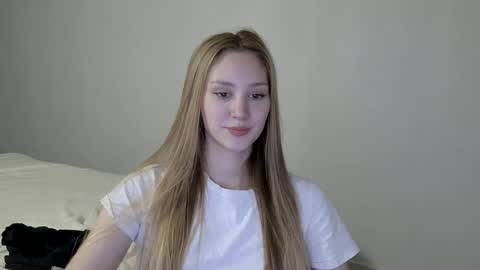 LaylaPretty001 online show from 12.06.24