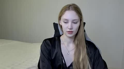 LaylaPretty001 online show from 02.25.25