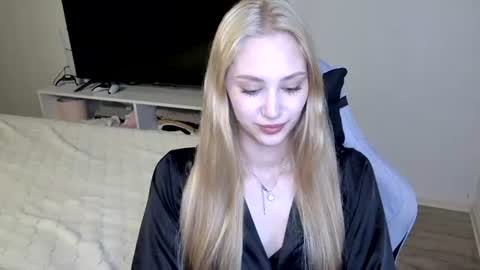 LaylaPretty001 online show from 06.25.26