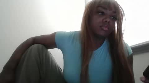 Snapshot of laylasimone97 chatting on 03.26.26 Sexy SImone online show from 03.26.26