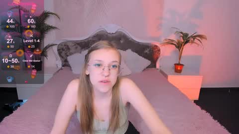 layriantavee online show from 12.27.24