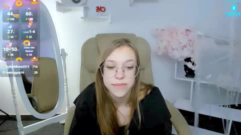 layriantavee online show from 02.03.25