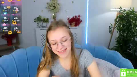 layriantavee online show from 02.25.25