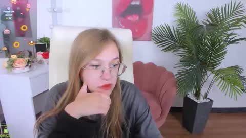 layriantavee online show from 09.20.25