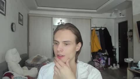 Snapshot of lazaret1k chatting on 02.19.26 Vladi online show from 02.19.26