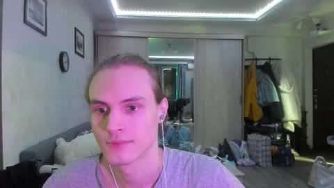 Snapshot of lazaret1k chatting on 03.15.26 Vladi online show from 03.15.26
