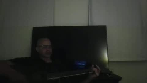 Snapshot of lazy_bad_boy chatting on 04.05.26 lazy_bad_boy online show from 04.05.26