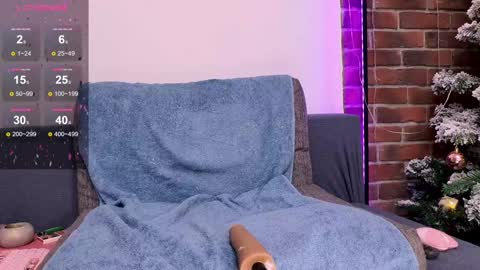 lea_loon online show from 01.01.25